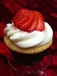 Champagne Strawberry Cupcakes